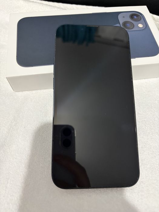 Iphone 13 , 128 GB , 5 G Midnight