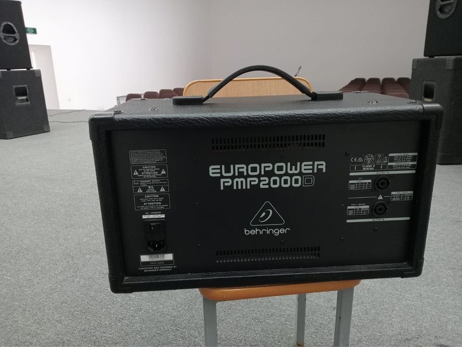 Продам активный микшерный пульт Behringer PMP 2000D