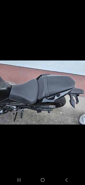Motocicleta Kawasaki z650