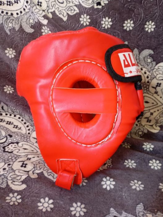 Продается экипировка для борьбы.