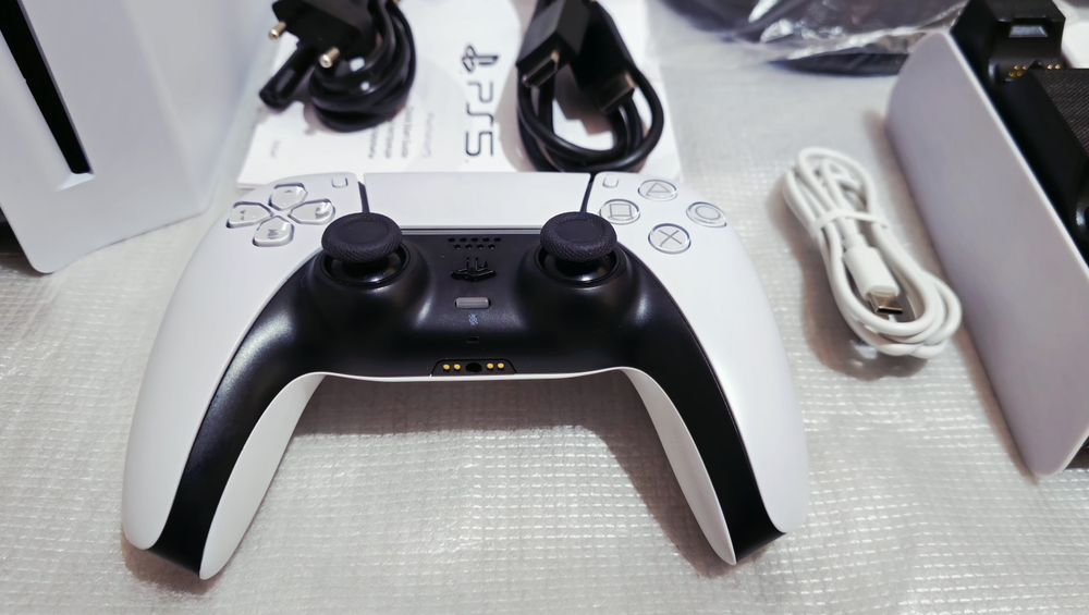Новый Ps5 EAC полный комплект!