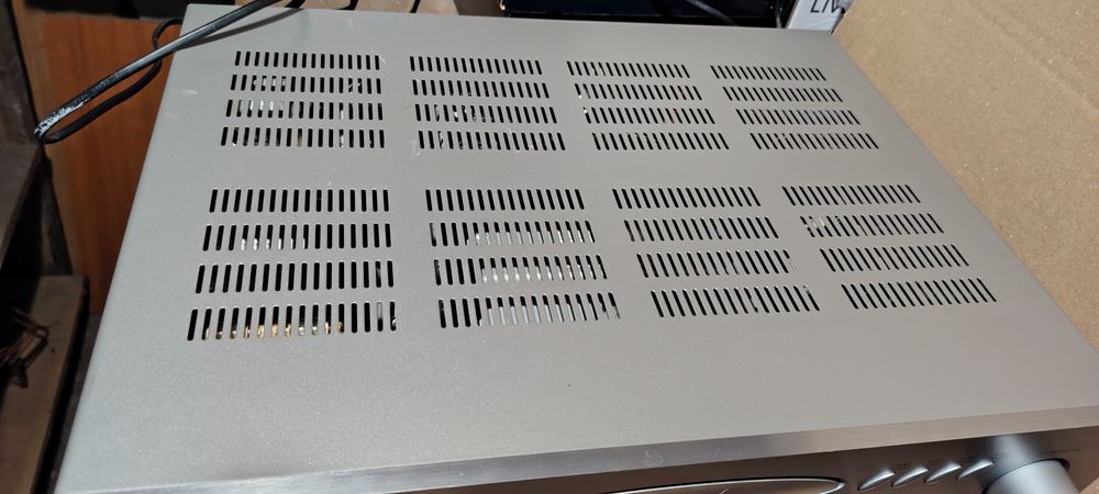 CD/MP3  receiver NAD L-53