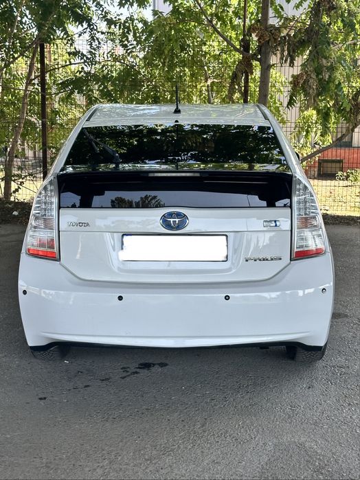 Vand Toyota Prius Hybrid 2012 Facelift
