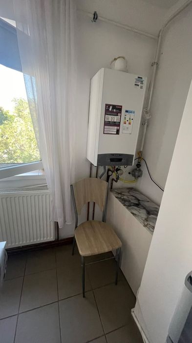 Garsoniera decoltata str Spania