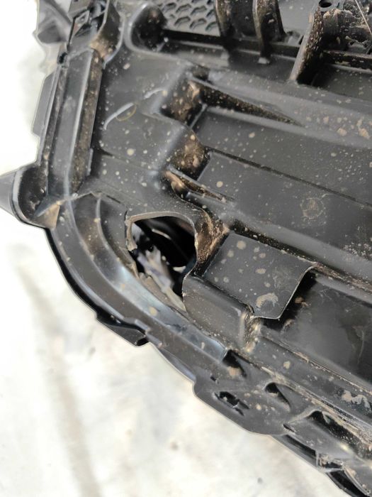 Оригинален фар Тойота  Toyota Highlander Led