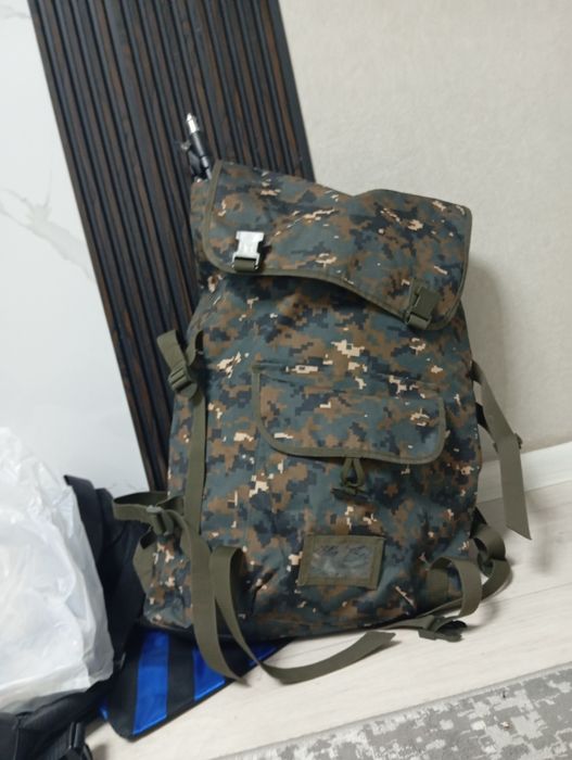 Продам военный бушлак