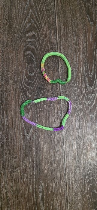 Браслеты и кольца из резиночек