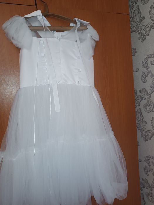 Продам платье! В хорошем состоянии.