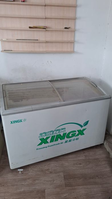 Холодильники продается