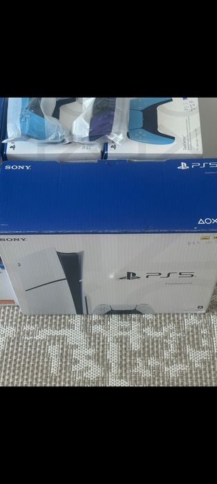 Продам PlayStation 5 с играми