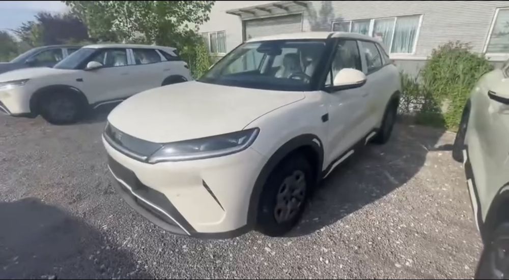 BYD Yuan Up Smart EV 401 km 2026/26 Sotuvda tayyor