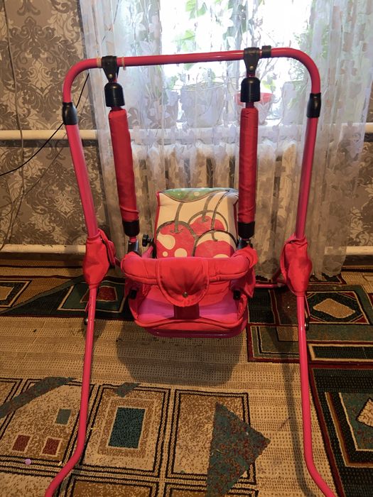 Поодам качелю для девочки