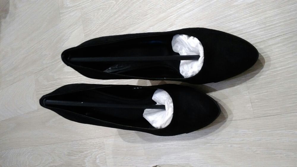 Нови обувки GiAnni 36