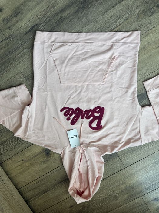 Дамски екип с етикет