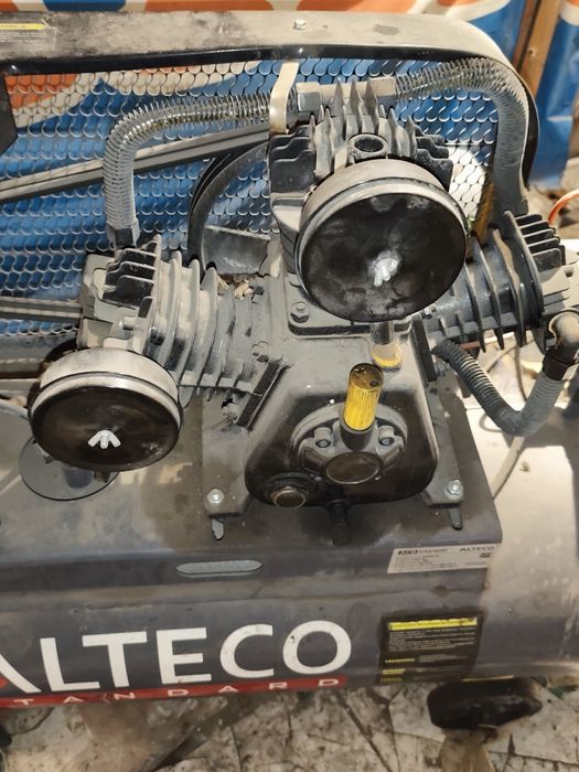 Продам компрессор alteko 100л