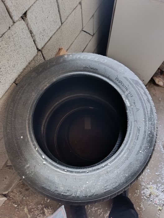 Продам зимний шина
