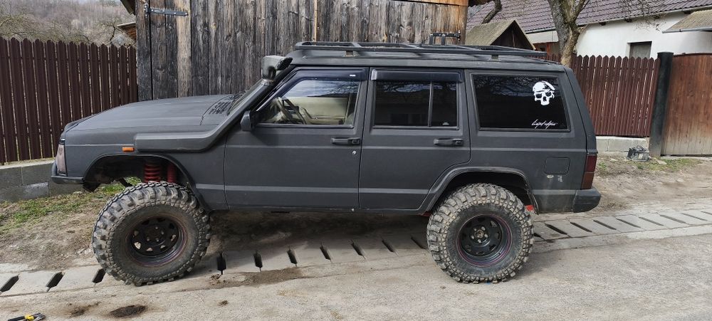 Grand cherokee vand sau schimb