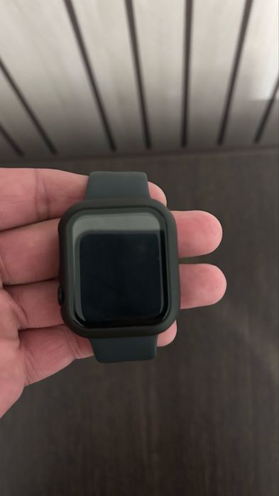 apple watch SE Gen2 44m