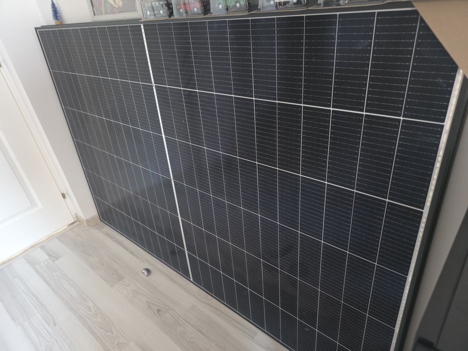 Solare canadiene