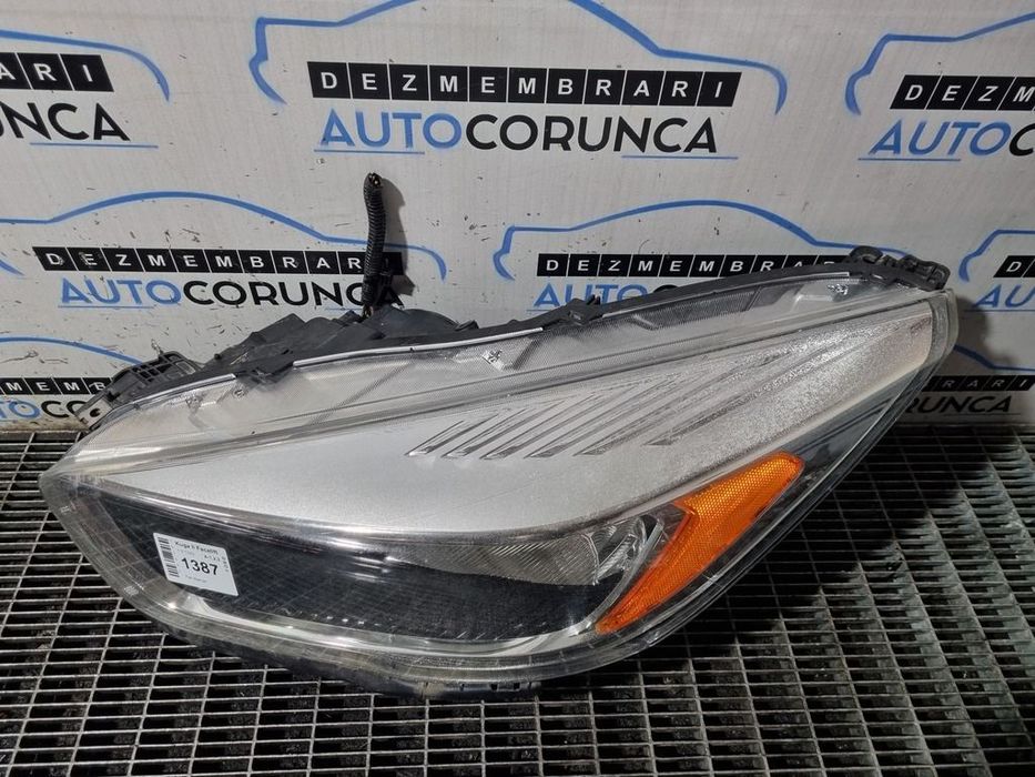 Far Stanga Ford Kuga II Facelift 2016 - 2019 SUV 4 Usi (1387) Fara xenon