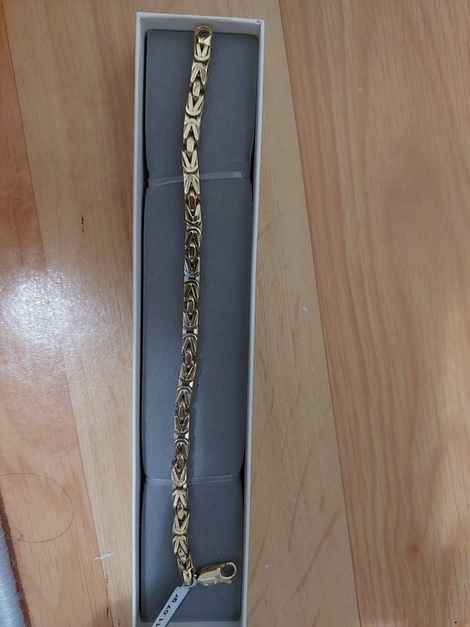 Продам новый золото