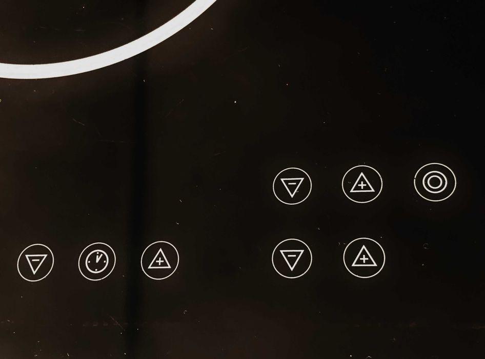 Цена 80€. Професионален Стъкло Керамичен плот - Electrolux Profi Steam