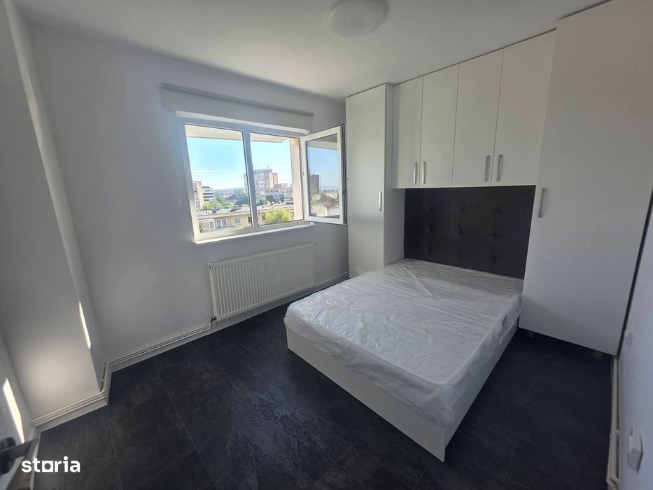 Inchiriez 2 camere decomandat renovat zona Colina Grivitei cu parcare