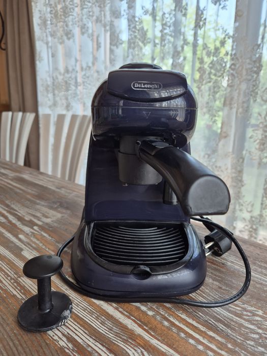 Кафемашина DeLonghi EC5.1