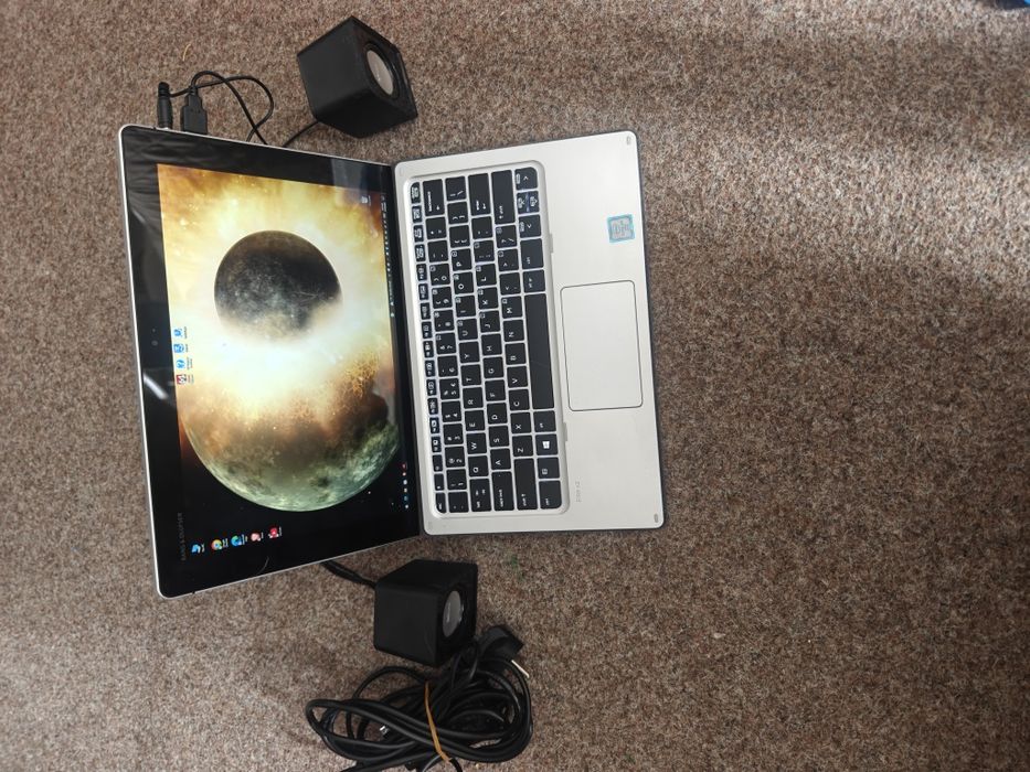 Laptop tableta 2 în 1 hp elite x2 1012 g1 m5 8gb 128gb ssd 4G sim