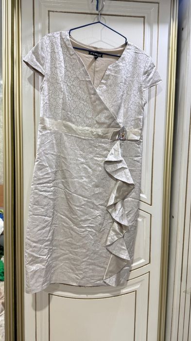 Керемет киімдер. Таза киімдер