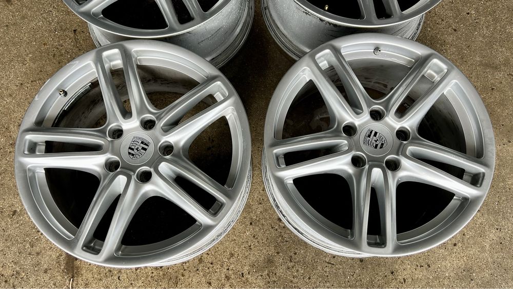 Porsche 19 цола Оригинални Джанти 5x130