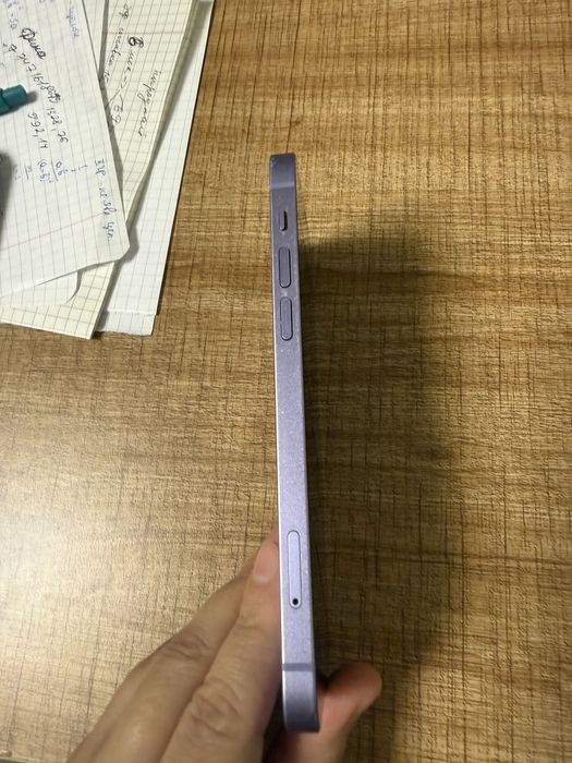 iPhone 12 продам срочно
