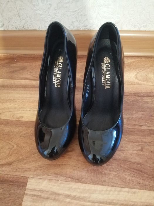 Продам туфли 33 размера