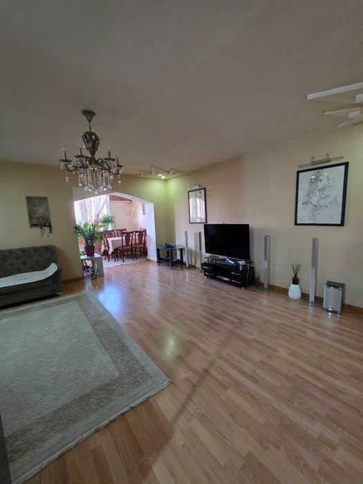 Продается 4комнатная квартира 109м2 на Ц1 Бибигон кирпич Ипотека КС