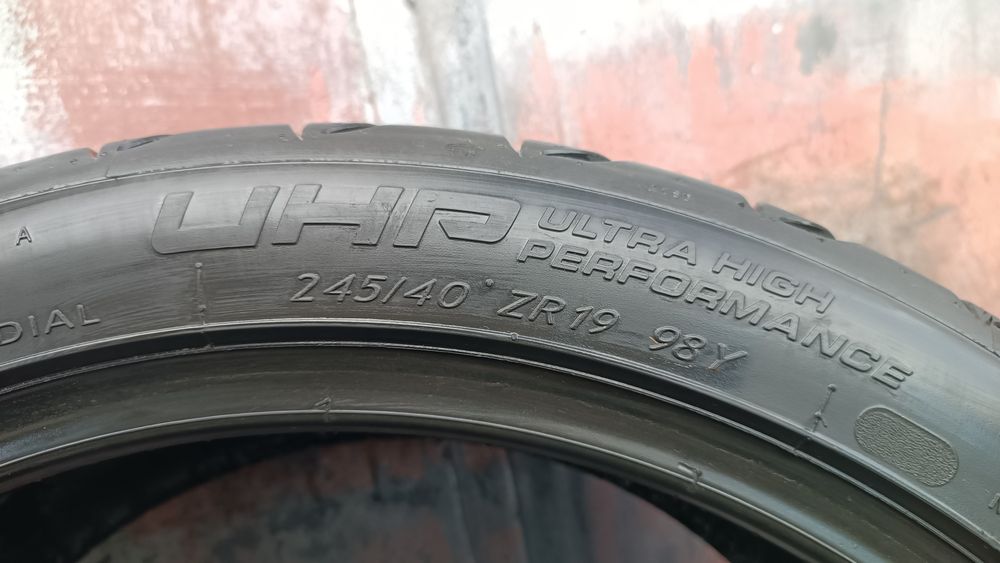 245/40/19 Tigar Дот 0824