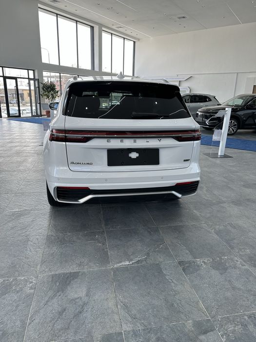 Kia Sorento konkurent Geely Monjaro