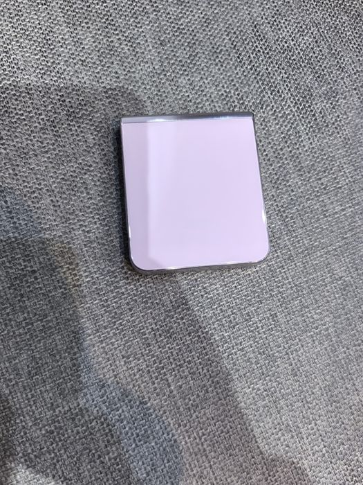 Samsung Galaxy Z flip5