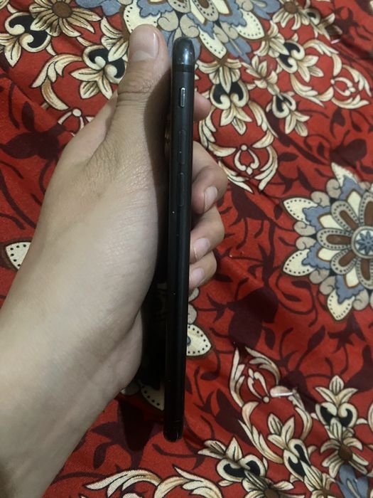 Айфон 7 сатылады