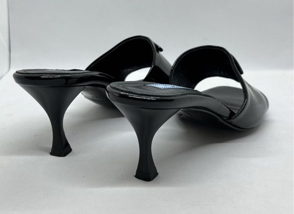 Винтидж чехли Prada