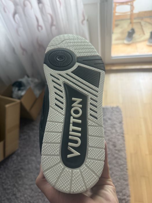 Lv skate marimea 42