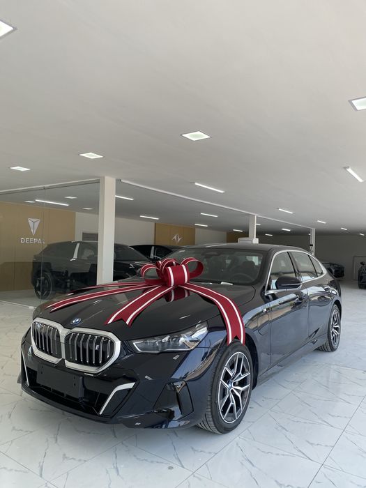 BMW i5 40LM Sport