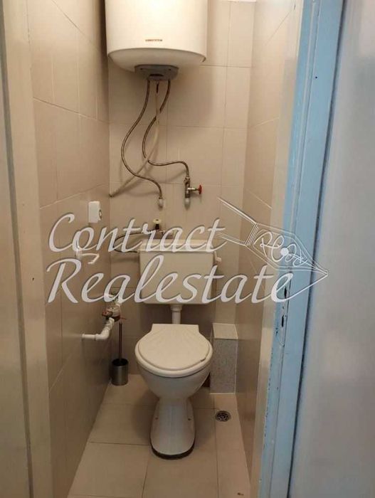 Дава се под наем Тристаен апартамент в Варна, Център - 70 кв.м за 650 € - Снимка #8