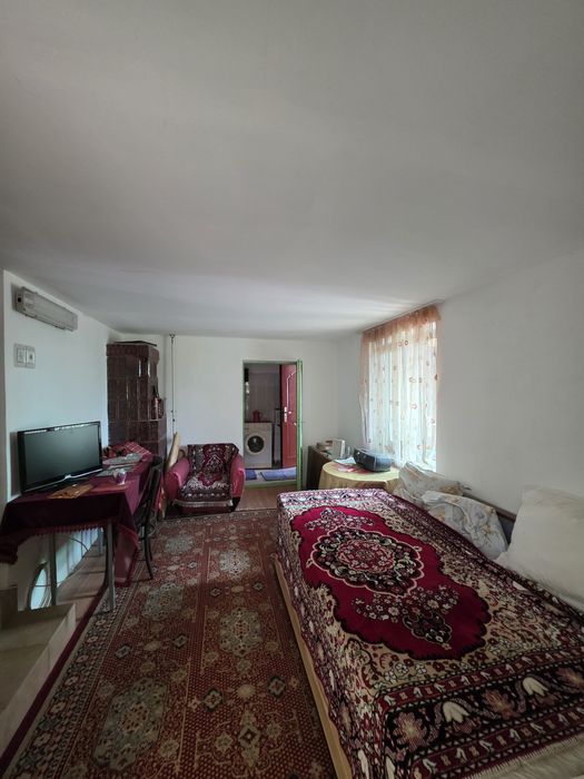 Casă și teren de vânzare, com. Măgurele, Prahova