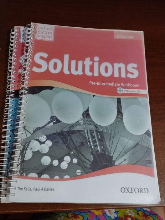 Учебник Solutions Pre-Intermediate