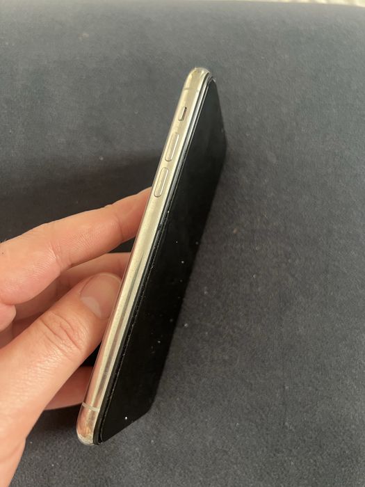 Iphone 11pro 256гб…