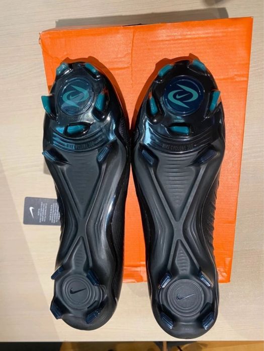 Ghete de fotbal Nike