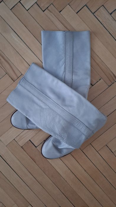 Нови, уникални ботуши ест. кожа