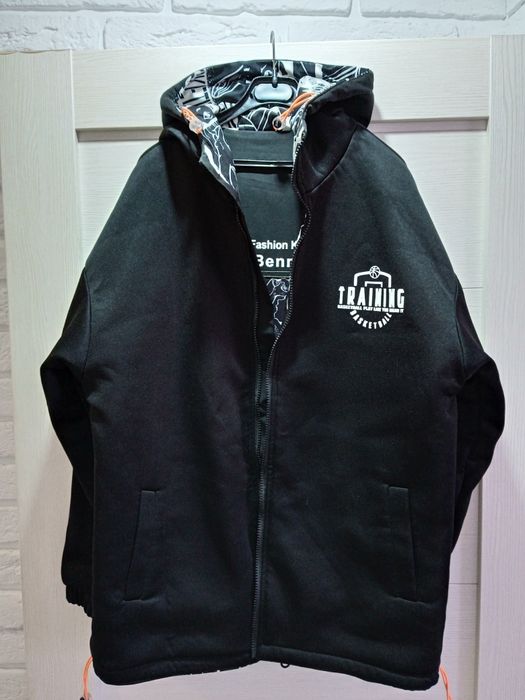 Куртка демисезонная!!!