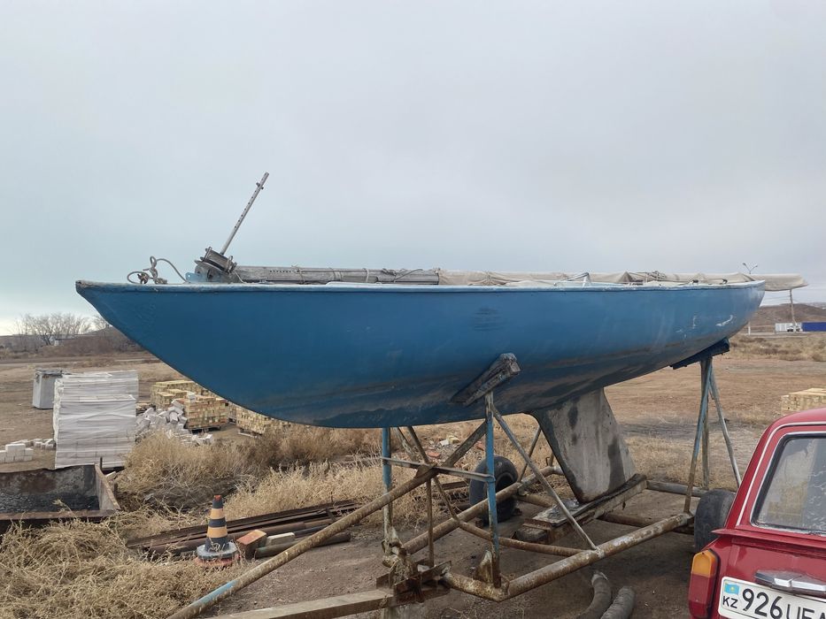 Продаеться яхта