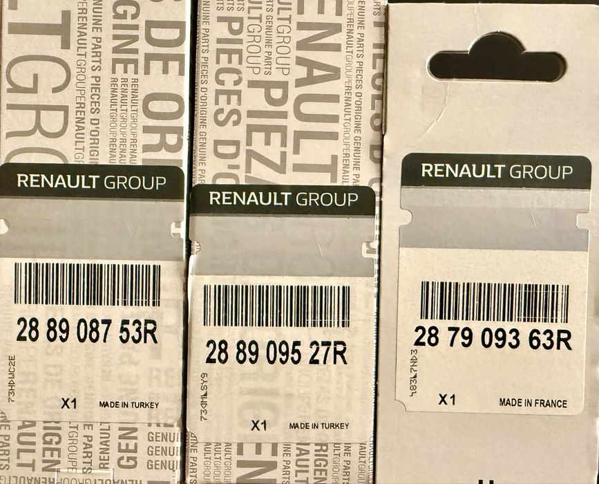 Предни и задна чистачки фабрично нови за Dacia Sandero Stepway III